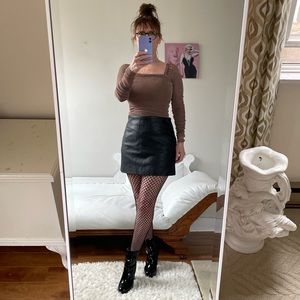 NUDE SILVER METALLIC LAME LONG RUCHED SLEEVE TOP LINED SHEER CROP STRETCH